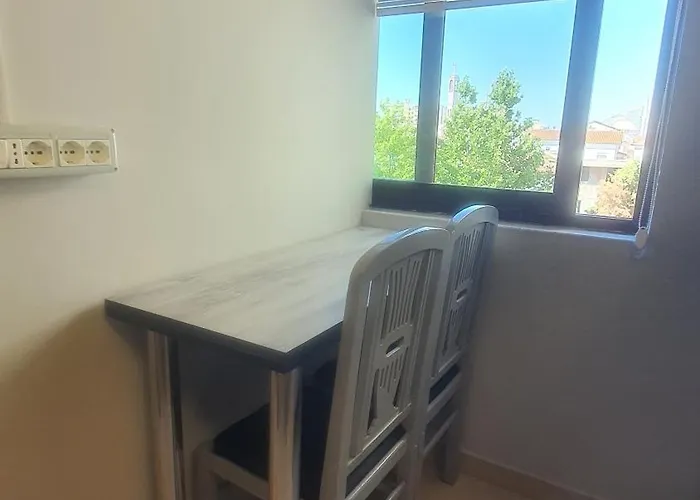 Helios Hotel&hostel 호스텔 Shkodër