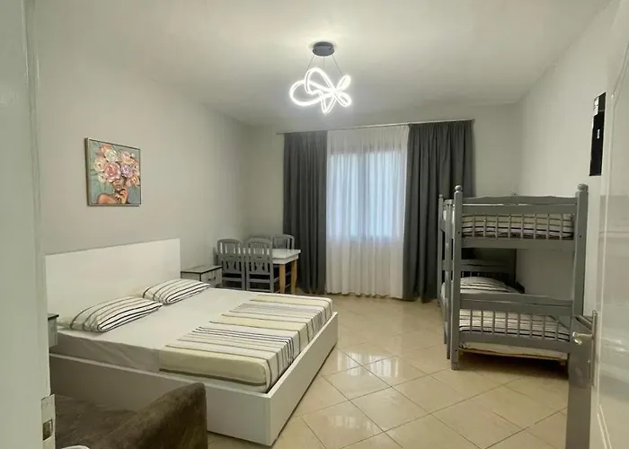 Helios Hotel&hostel Hostel *