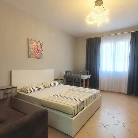 Helios Hotel&hostel