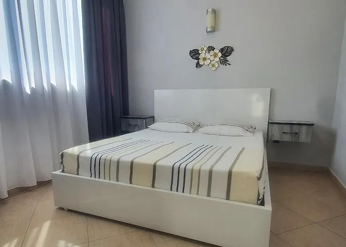 Helios Hotel&hostel Shkodër